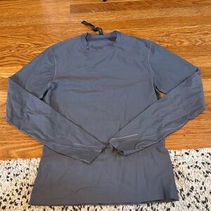 lululemon athletica Men’s Charcoal Long Sleeve Tee in Size M